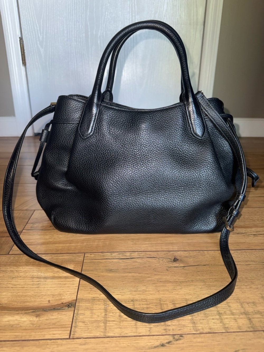 Dumpling Large Satchel Bag - Picture 9 of 12